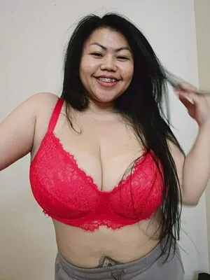 Bustythaigirl OnlyFans Leaked Free Thumbnail Picture - #1FsMlBLtTr