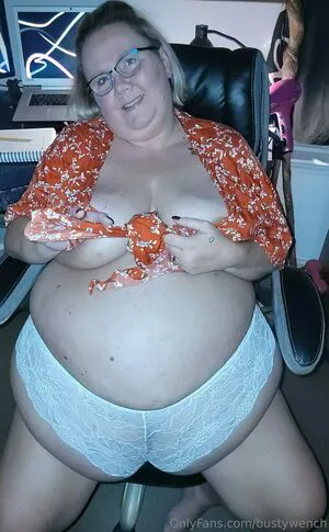 Bustywench OnlyFans Leaked Free Thumbnail Picture - #LfHw39AgWh