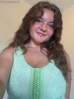 Bustyybabe69 OnlyFans Leaked Free Thumbnail Picture - #1G3bqDKo3g