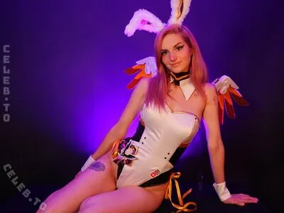 Busy B ASMR OnlyFans Leaked Free Thumbnail Picture - #4HJwflcDLq