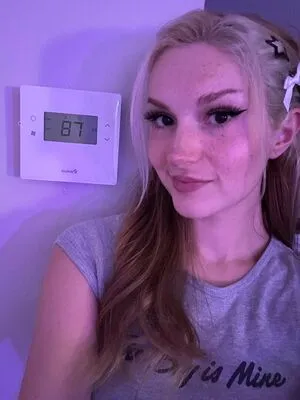 Busy B ASMR OnlyFans Leaked Free Thumbnail Picture - #8cRP1eZzjO