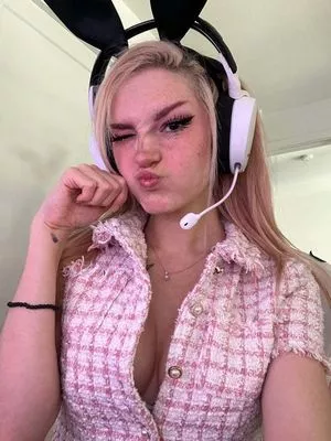 Busy B ASMR OnlyFans Leaked Free Thumbnail Picture - #9JdJ5CRihe