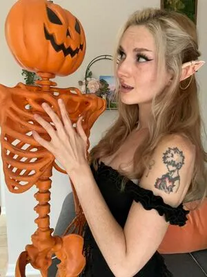 Busy B ASMR OnlyFans Leaked Free Thumbnail Picture - #DeEx0dX3jB