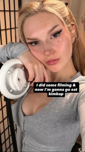 Busy B ASMR OnlyFans Leaked Free Thumbnail Picture - #ElQ4vy4zE6