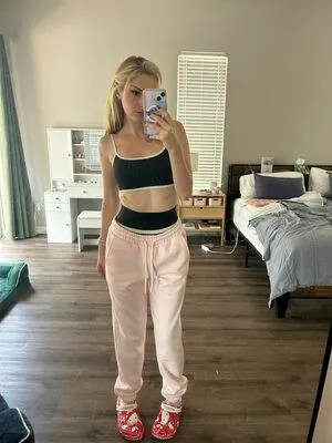 Busy B ASMR OnlyFans Leaked Free Thumbnail Picture - #FZ0yOJJIz1