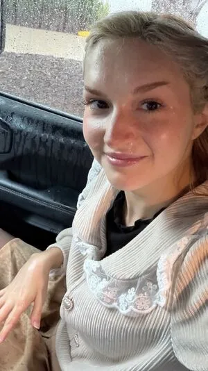 Busy B ASMR OnlyFans Leaked Free Thumbnail Picture - #PLitXTHdka