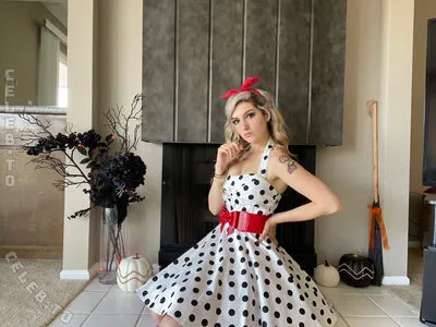 Busy B ASMR OnlyFans Leaked Free Thumbnail Picture - #V0Sd3wxuxM