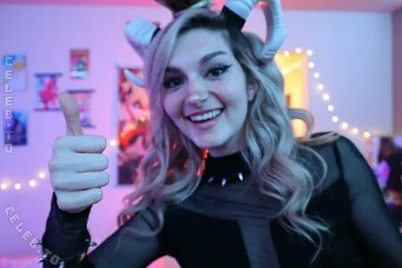 Busy B ASMR OnlyFans Leaked Free Thumbnail Picture - #W8m5XT0r9P