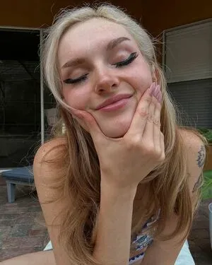 Busy B ASMR OnlyFans Leaked Free Thumbnail Picture - #WxITDIuNx9