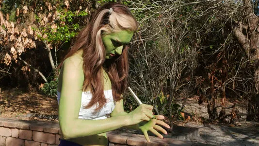 Busy B ASMR OnlyFans Leaked Free Thumbnail Picture - #e16N5sI0Xv