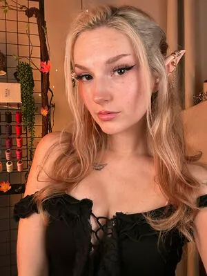 Busy B ASMR OnlyFans Leaked Free Thumbnail Picture - #eSionfCDBj