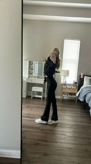 Busy B ASMR OnlyFans Leaked Free Thumbnail Picture - #iyRvvBYeKi