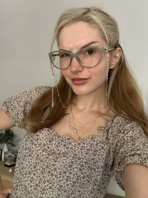 Busy B ASMR OnlyFans Leaked Free Thumbnail Picture - #m7BuecuGw3