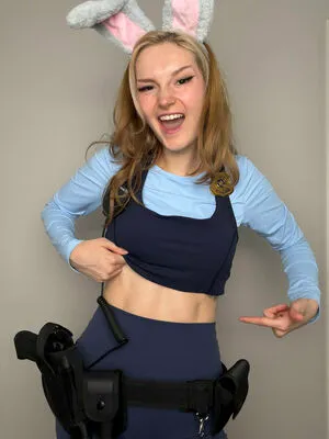 Busy B ASMR OnlyFans Leaked Free Thumbnail Picture - #tLqHeDJcAi