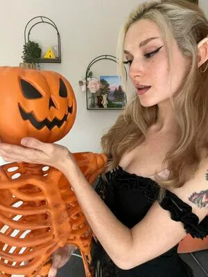 Busy B ASMR OnlyFans Leaked Free Thumbnail Picture - #wj3gjhincu