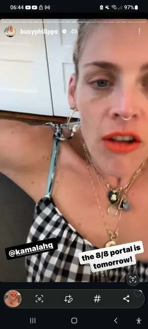 Busy Philipps OnlyFans Leaked Free Thumbnail Picture - #HkVyRlZSK8