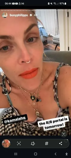 Busy Philipps OnlyFans Leaked Free Thumbnail Picture - #ZUCPuSfY4Z