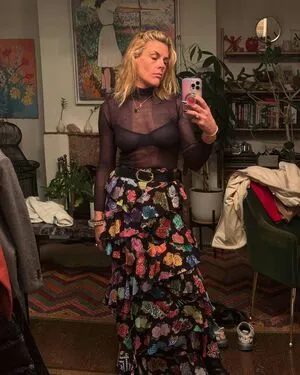 Busy Philipps OnlyFans Leaked Free Thumbnail Picture - #iUXNiAynml