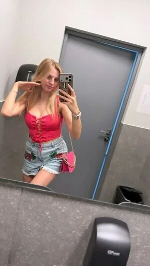 busya18plus OnlyFans Leaked Free Thumbnail Picture - #5NZwL63pSt