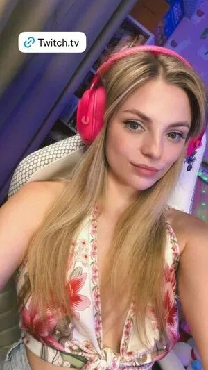busya18plus OnlyFans Leaked Free Thumbnail Picture - #SgSoEeSVO6