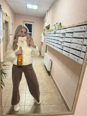 busya18plus OnlyFans Leaked Free Thumbnail Picture - #TJ2REW5L0x