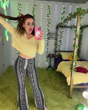 Butternutgiraffe OnlyFans Leaked Free Thumbnail Picture - #WdNLSfsx2a