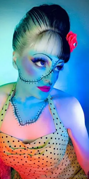Buttonladyfree OnlyFans Leaked Free Thumbnail Picture - #GbMPqrSlo7
