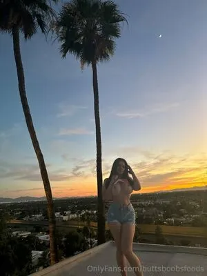 Buttsboobsfoods OnlyFans Leaked Free Thumbnail Picture - #DTYRFR3ABY