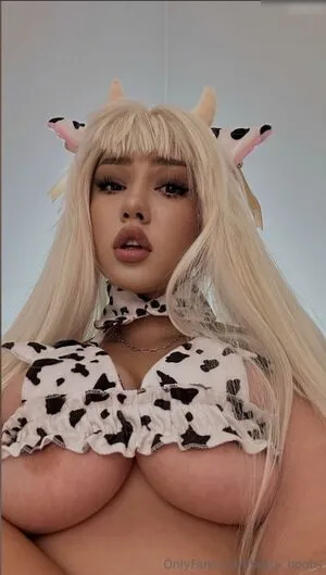 Butty Boobs OnlyFans Leaked Free Thumbnail Picture - #EbmkDCdLCw