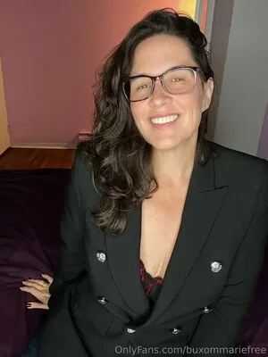 Buxommariefree OnlyFans Leaked Free Thumbnail Picture - #8gCd9mxAb3
