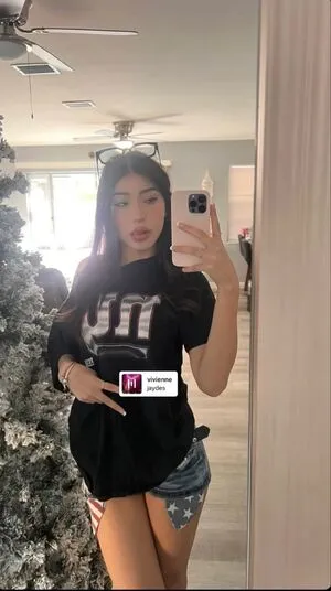 C Claire Ee OnlyFans Leaked Free Thumbnail Picture - #vl68eaCQVM