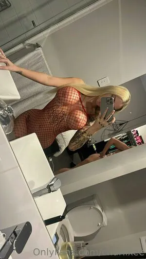 C Harlixe OnlyFans Leaked Free Thumbnail Picture - #GoPUhlx9fN