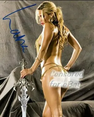 C J Perry OnlyFans Leaked Free Thumbnail Picture - #ItEC45xOjC