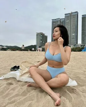 C Zhao E OnlyFans Leaked Free Thumbnail Picture - #btXCUGBcz8
