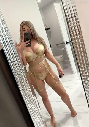 C0c0nutqu33n OnlyFans Leaked Free Thumbnail Picture - #M9CIggKIOi