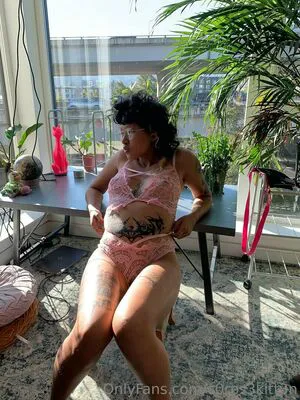 C0rps3kitt3n OnlyFans Leaked Free Thumbnail Picture - #dSidP3IRBz