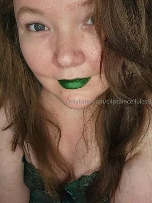 C4ptaincellulos3 OnlyFans Leaked Free Thumbnail Picture - #46KfE2vMr9