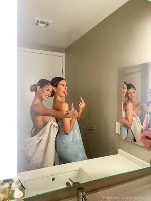 Cacitwins OnlyFans Leaked Free Thumbnail Picture - #KKFUKoHv38