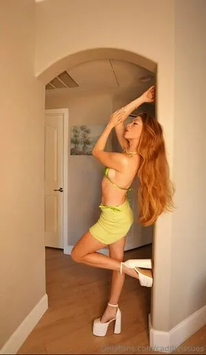 Caddieissues OnlyFans Leaked Free Thumbnail Picture - #5ex9cNAxUY