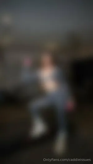 Caddieissues OnlyFans Leaked Free Thumbnail Picture - #OF2vIxyXvo