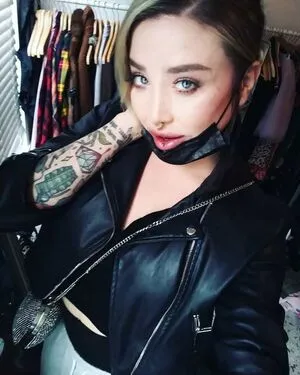 Cadence Caliber OnlyFans Leaked Free Thumbnail Picture - #ZPE90maPUr