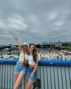 Caeli Mckay OnlyFans Leaked Free Thumbnail Picture - #MljCEi94s5