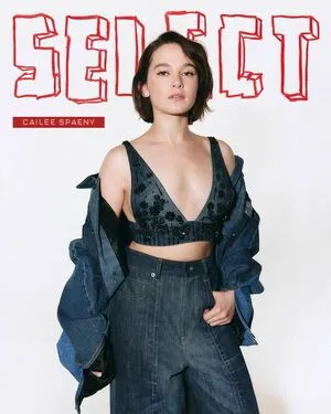 Cailee Spaeny OnlyFans Leaked Free Thumbnail Picture - #1cwsw64ac2