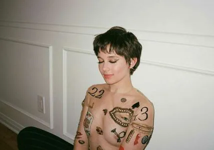 Cailee Spaeny OnlyFans Leaked Free Thumbnail Picture - #FueNDiZLeX