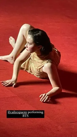 Cailee Spaeny OnlyFans Leaked Free Thumbnail Picture - #OFkToOxenx