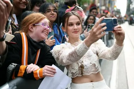 Cailee Spaeny OnlyFans Leaked Free Thumbnail Picture - #mx0jutlf1z