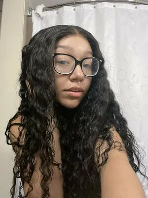 Caileneasely OnlyFans Leaked Free Thumbnail Picture - #8gp0A0AqEI