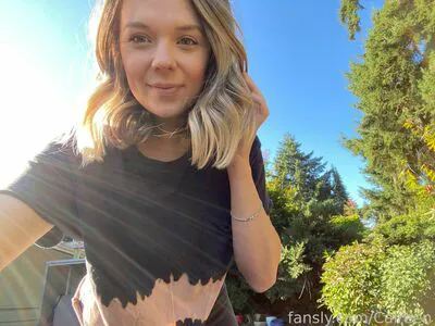 Caireen OnlyFans Leaked Free Thumbnail Picture - #b9IKKr72A9