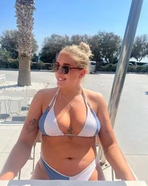 Caitlin Beevers OnlyFans Leaked Free Thumbnail Picture - #rlBYqYJ8yg