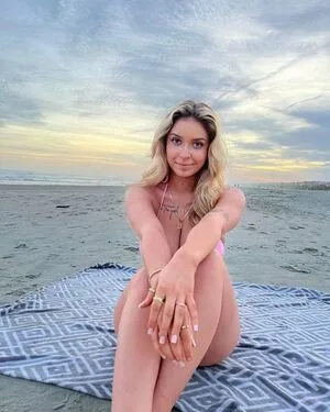 Caitlin Betterly OnlyFans Leaked Free Thumbnail Picture - #lf5FIhbRb0